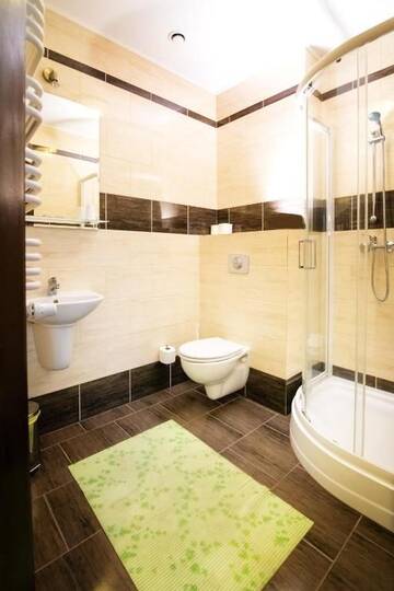 Фото номера Трехместный номер Отель Hotel Jagiełło г. Хрубешув 7